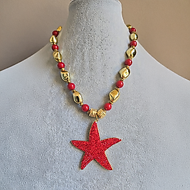 Kırmızı Yıldız Kolye