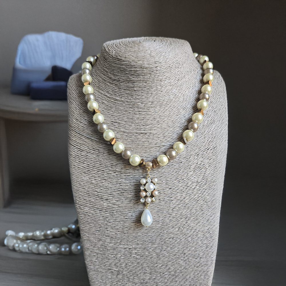 Taş İnci Hematit Kolye